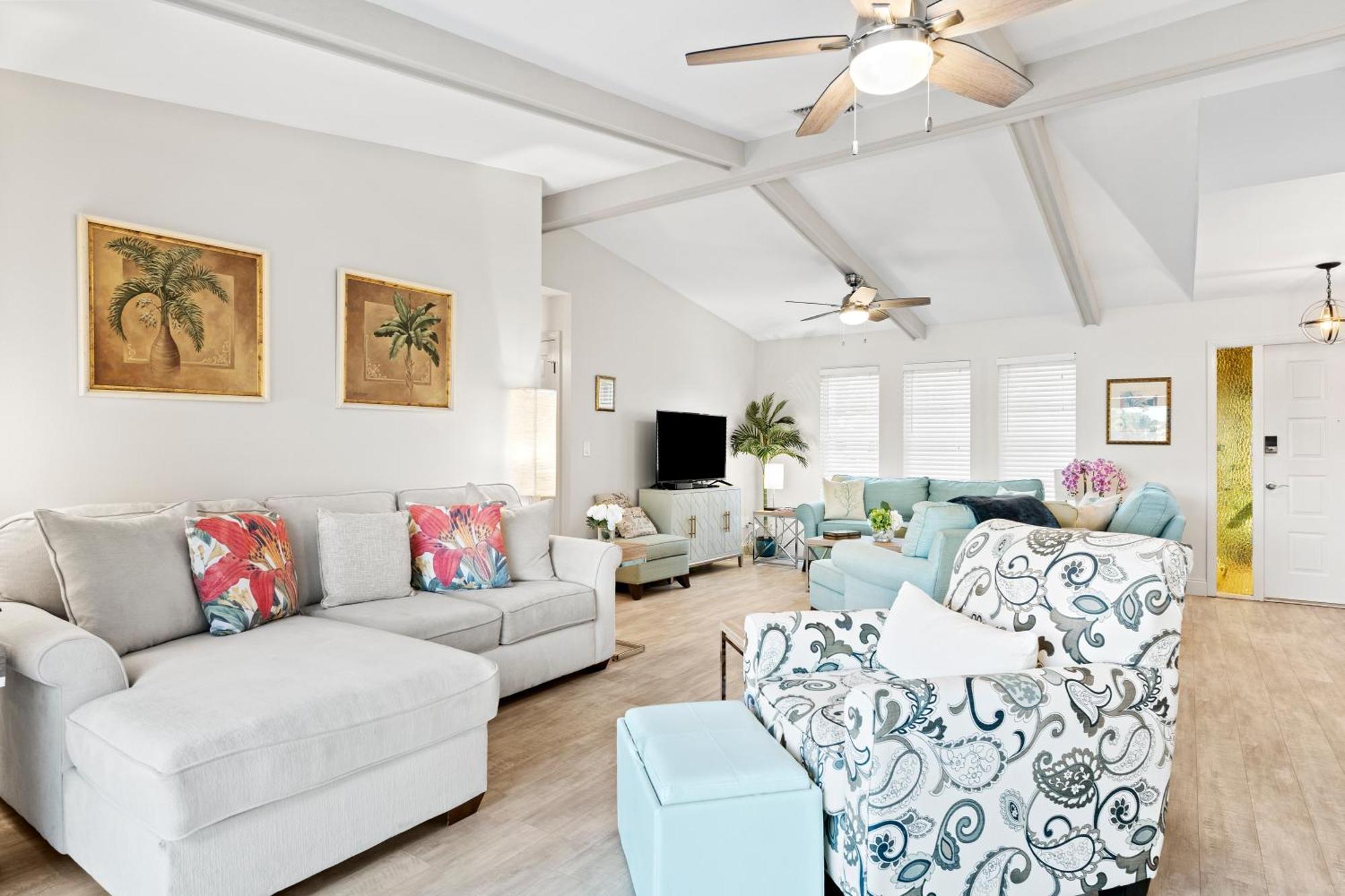 Serenity Waterfront Villa With King Suite, Private Pool, Great Lanai Enclosure And Long Water Views Cape Coral Eksteriør bilde