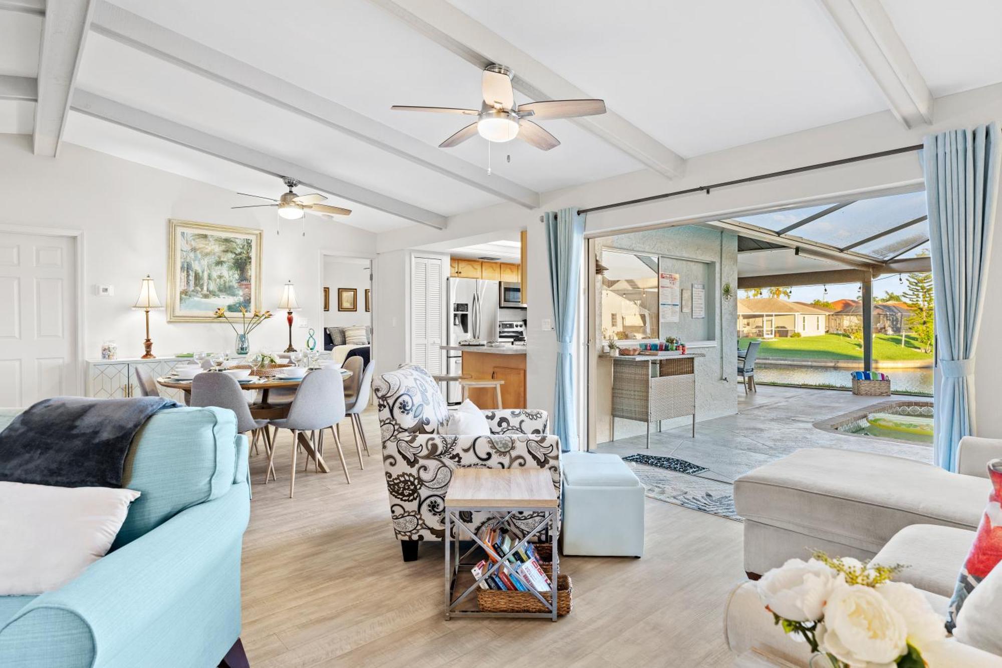 Serenity Waterfront Villa With King Suite, Private Pool, Great Lanai Enclosure And Long Water Views Cape Coral Eksteriør bilde