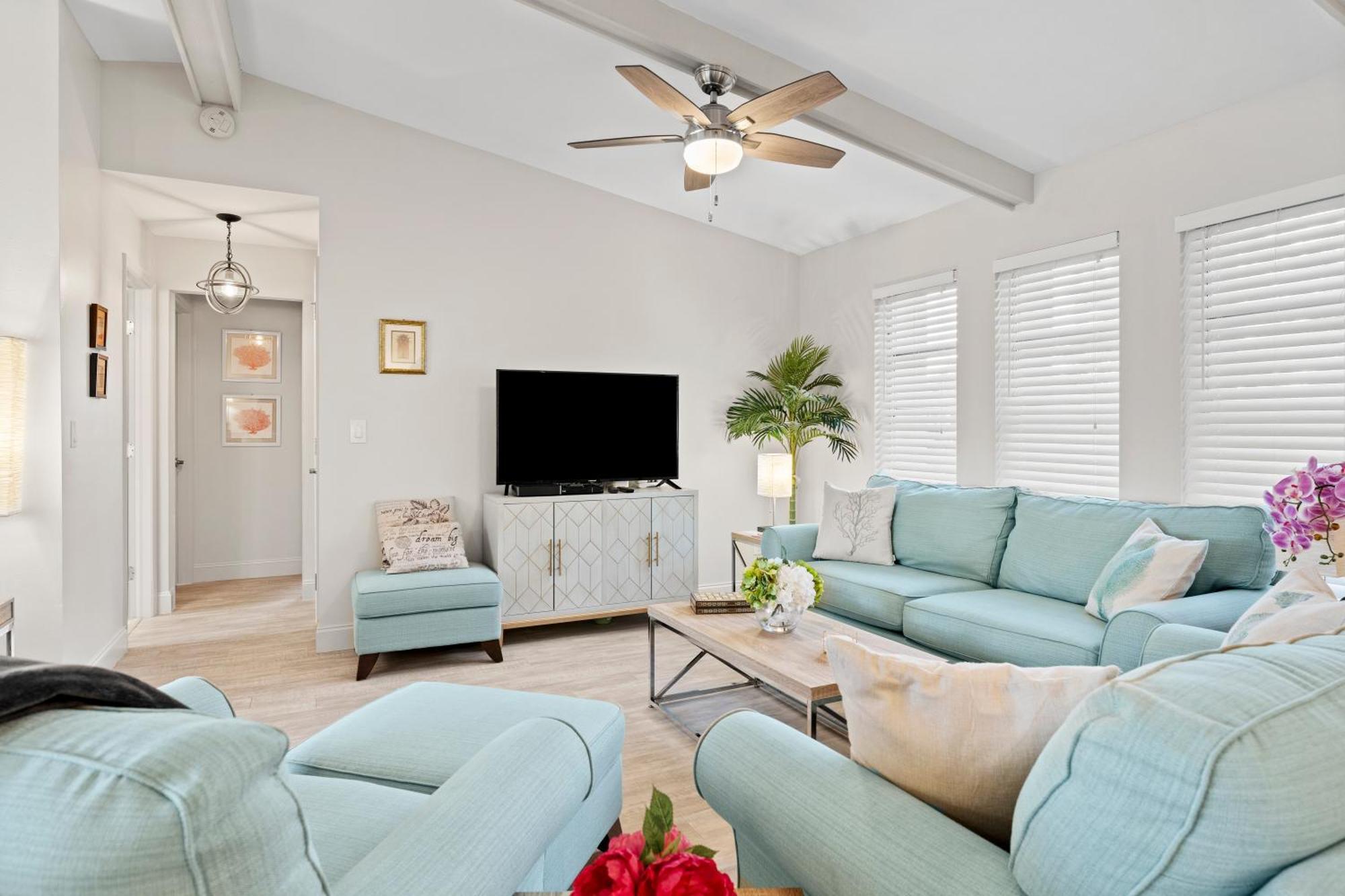 Serenity Waterfront Villa With King Suite, Private Pool, Great Lanai Enclosure And Long Water Views Cape Coral Eksteriør bilde